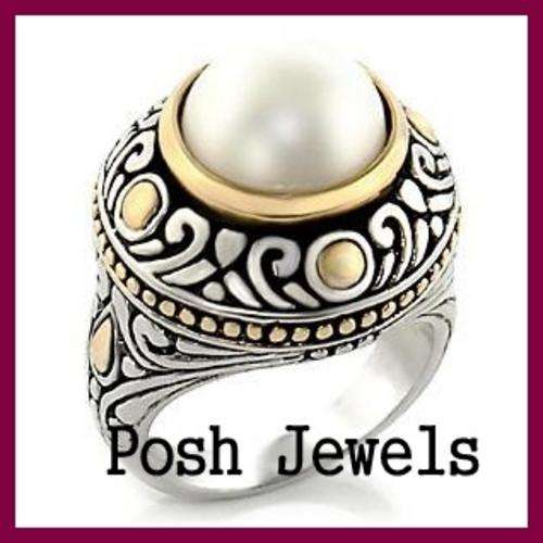 ***WHITE SYNTHETIC PEARL CRAFTED BAND RING SIZE 9***