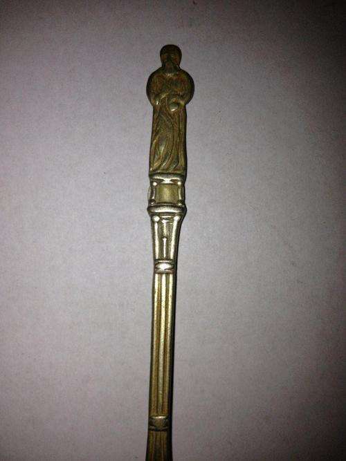 Vintage Treasure Teaspoon Hunt - 600 Spoons