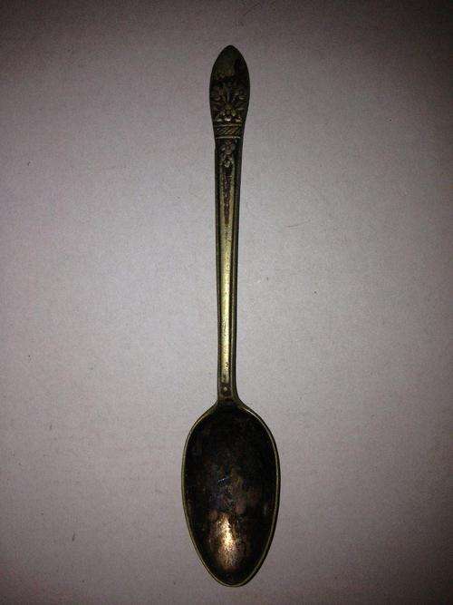 Vintage Treasure Teaspoon Hunt - 600 Spoons