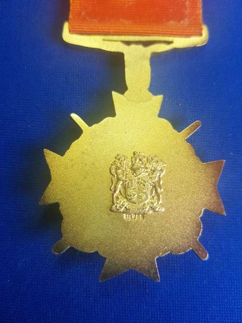 Honoris Crux Diamond