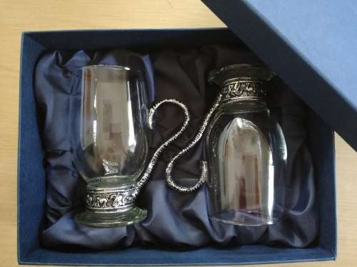 2 Designer Coffee Glasses