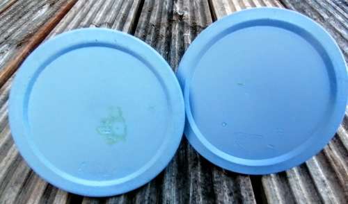 JASPERWARE WEDGWOOD BLUE PAIR CANDLESTICKS HOLDERS