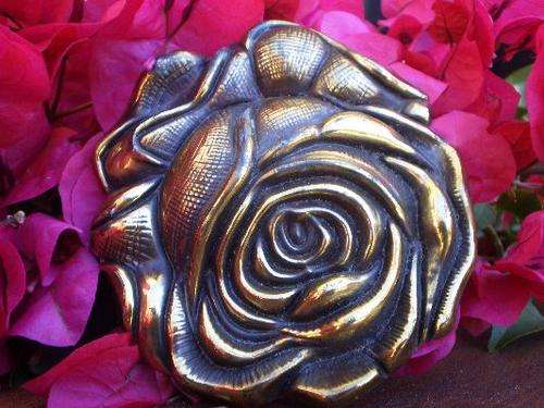 Gorgeous Large Vintage Metal Belt Buckle in Form Of A Big Rose