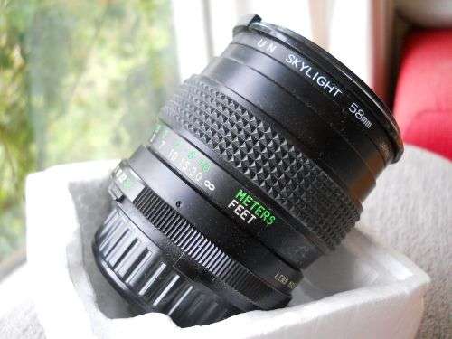 Vivitar Lens MC Macro 28 -50mm 1:3.5-4.5 Serial no.28110821 made in Japan