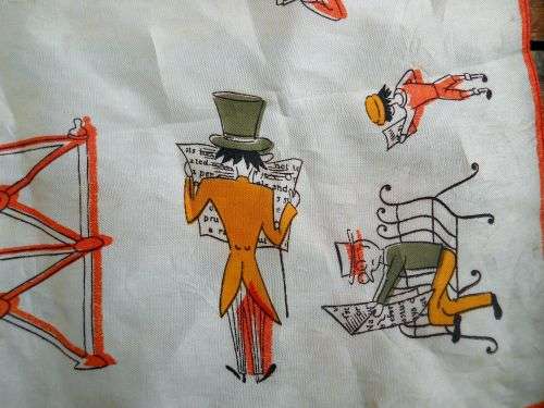 Small 1950s Vintage 100% Pure Silk Square Scarf 44cm x 44 cm