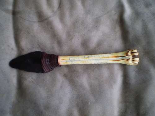 Costume Hand Made Antique Stone Blade Giraffe Bone Handle Collectors Display Knife