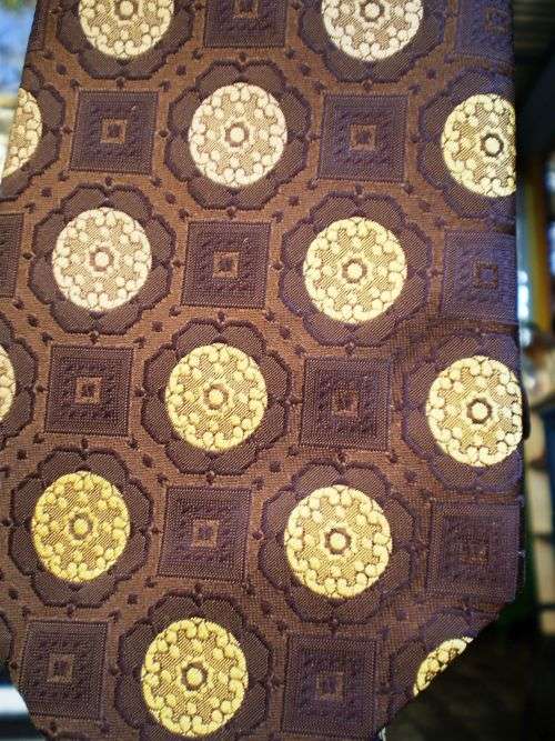 1970's Broad Servus Vintage Tie Brown And Gold Retro Pattern