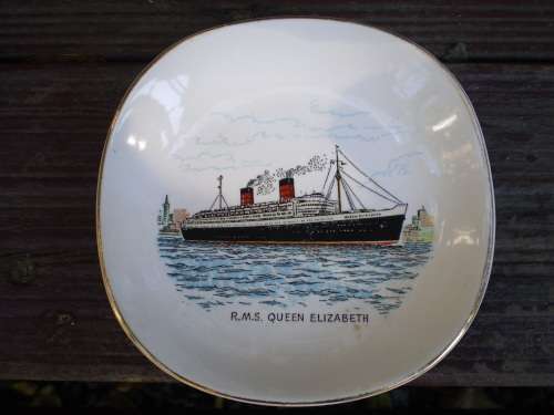 Squire Porcelain Plate of M.S Elizabeth