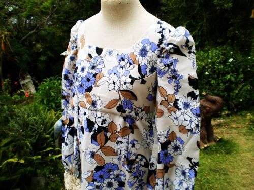 Original 1960's Vintage Empire Style Long Sleeve Floral Maxi Dress Size 10