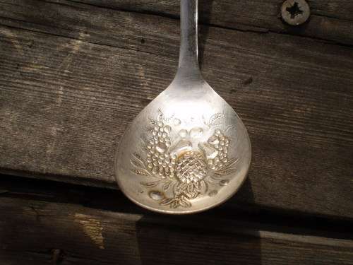 Lovely Silver Plated Sugar Sppon Made In England Very Good Condition