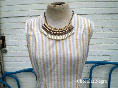 Gorgeous Vintage 19080s Ladies Striped Two Piece Dress And Blazer Size 10 excellent condition