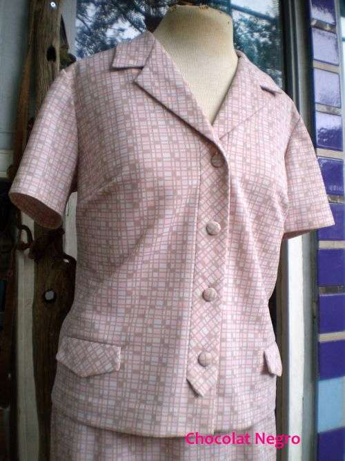 Original 1960s Vintage Crimpelene Two Piece Outfit Skirt and Blazer Size 14