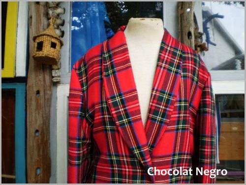1980s Vintage Tartan Overlength Ladies Red Designer Blazer 100 %Wool Size 16 Excellent Condition