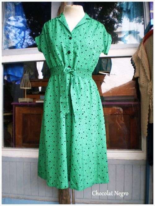Vintage 1970s Buttoned Green Dress Size 10 to small 12 excellent condition