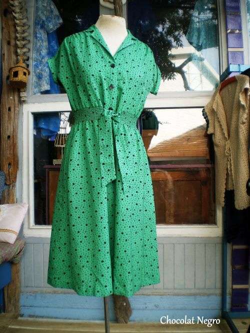 Vintage 1970s Buttoned Green Dress Size 10 to small 12 excellent condition