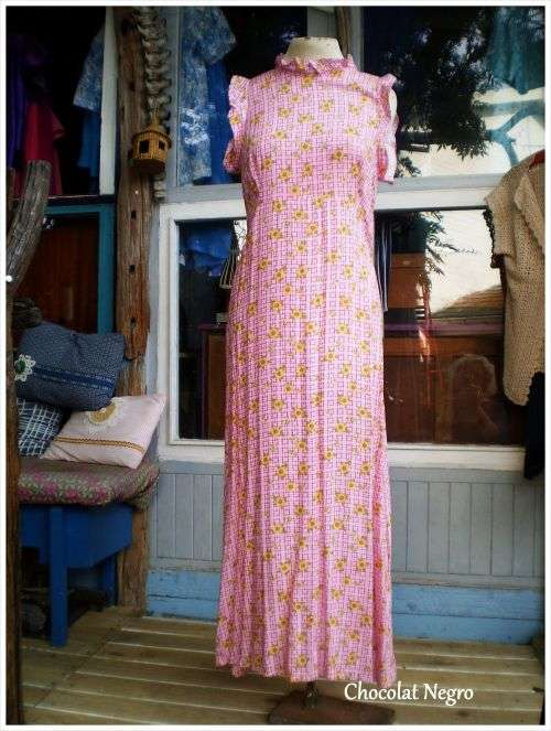 Vintage 1980s  Feminine Maxi Dress Sunflowers On Pink Size 10 excellent condition