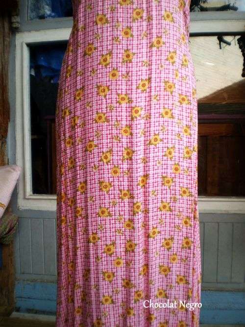 Vintage 1980s  Feminine Maxi Dress Sunflowers On Pink Size 10 excellent condition