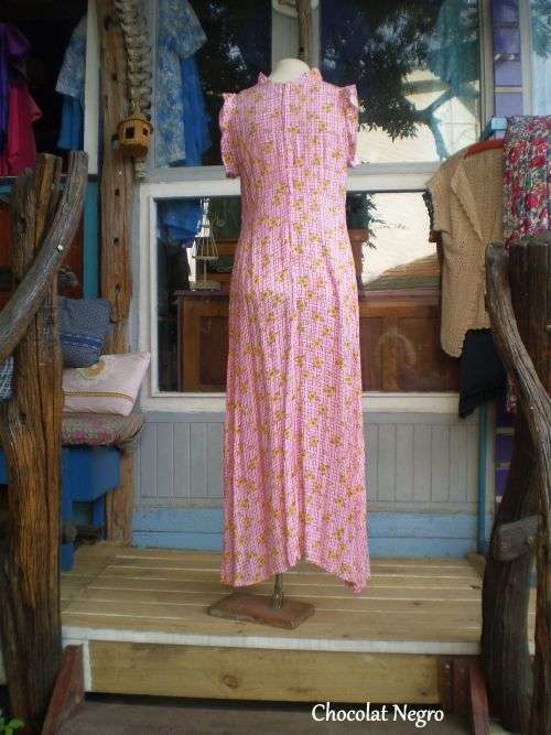 Vintage 1980s  Feminine Maxi Dress Sunflowers On Pink Size 10 excellent condition