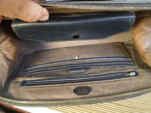 Vintage 1960s Genuine "Luxury In Leather" Black Handbag Inside Outside Leather with original mirror