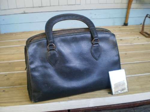 Vintage 1960s Genuine "Luxury In Leather" Black Handbag Inside Outside Leather with original mirror