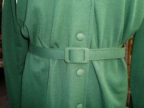 Beautiful Vintage 1960s Moss Green Long Sleeves Winter Dress Size 42 (size 18)