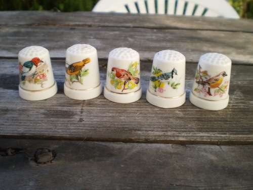 Set Of Five Collectable Porcelain Thimbles With Bird Motifs