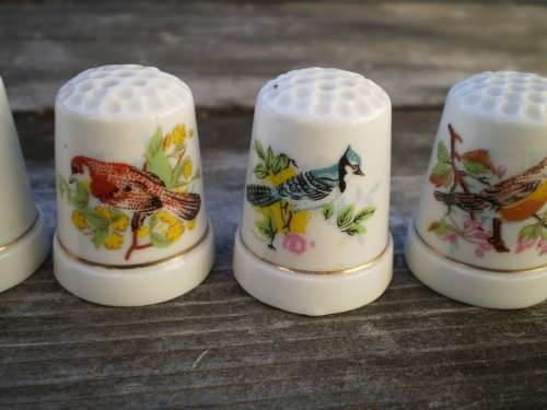 Set Of Five Collectable Porcelain Thimbles With Bird Motifs