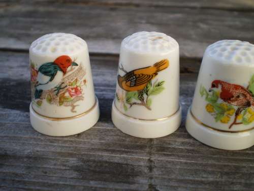 Set Of Five Collectable Porcelain Thimbles With Bird Motifs