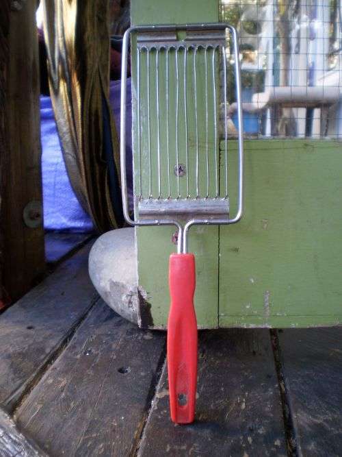 Vintage Egg Slicer