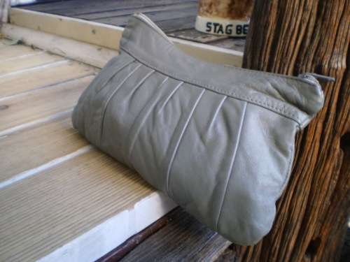 Vintage Soft Grey Genuinen Leather Clutch excellent  good condition