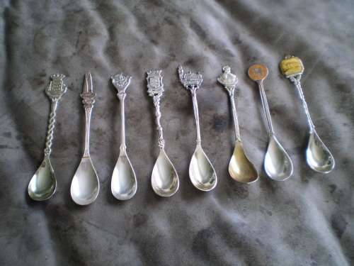Vintage Set Of 8 Silver Plated Souvernir Spoons From Holland 1970s