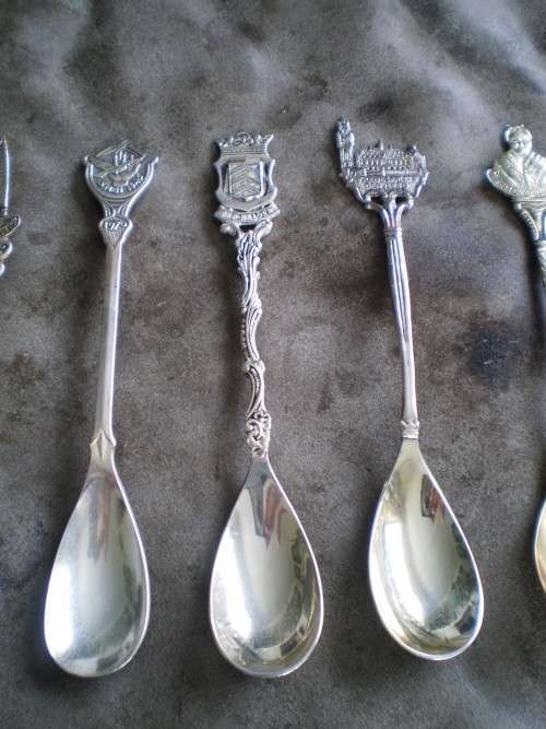 Vintage Set Of 8 Silver Plated Souvernir Spoons From Holland 1970s