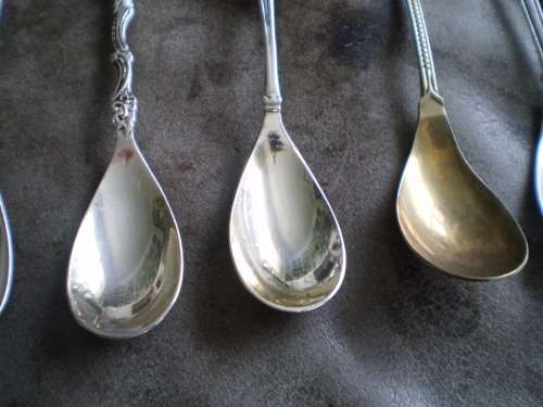 Vintage Set Of 8 Silver Plated Souvernir Spoons From Holland 1970s