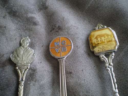 Vintage Set Of 8 Silver Plated Souvernir Spoons From Holland 1970s