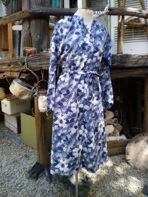 Vintage 1970s Cocktail Dress Blue And White Size 12