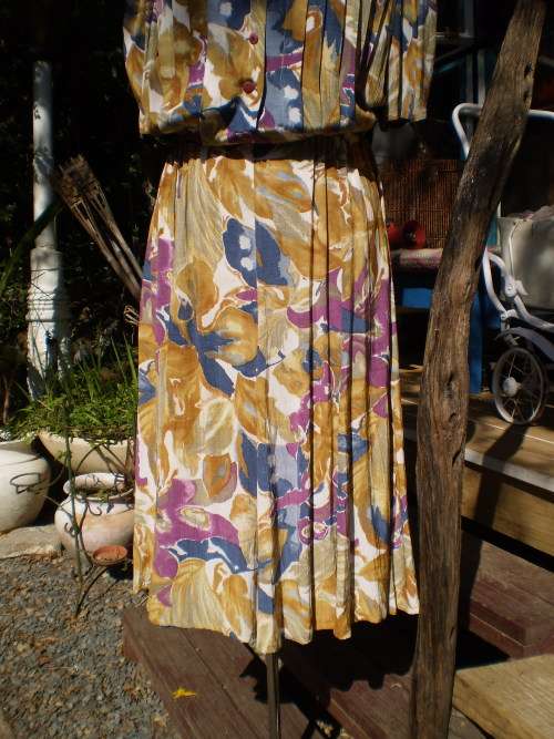 1980s Vintage Day Jacket Dress Size 14 With Collar