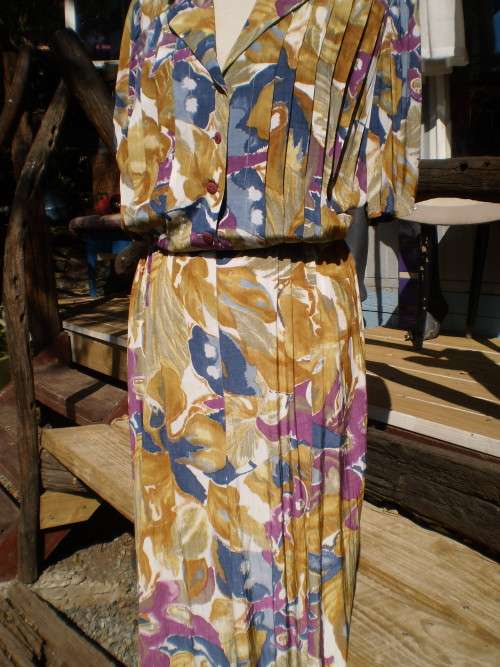 1980s Vintage Day Jacket Dress Size 14 With Collar