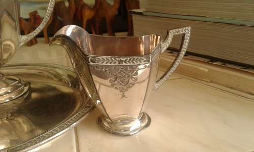 Silverplated Flower Engraved Tea Coffee Set Teapot Sugar And Milk Jug