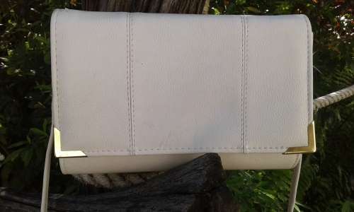 Nice Little Vintage 1980s Shoulder City Bag Faux White Leather