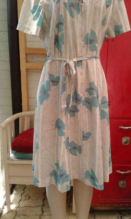 Vintage 1970s Shirt Dress With Turquoise Leaf Pattern By Vintage Label By Appointment Size 18