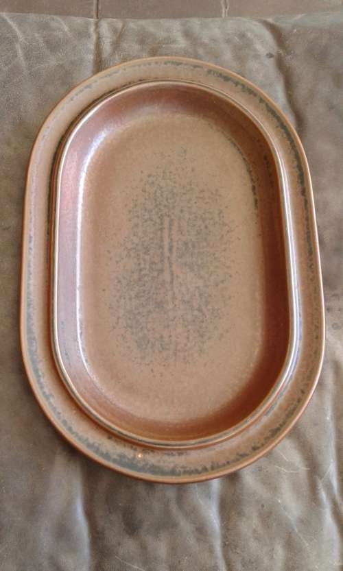 Large Arabia Wartsila Finland Mid Century Modern Brown Ruska Oval Serving Platter 37cm x 25 cm