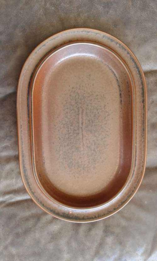 Large Arabia Wartsila Finland Mid Century Modern Brown Ruska Oval Serving Platter 37cm x 25 cm