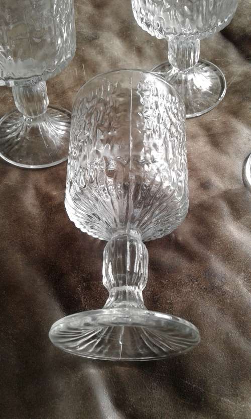 Set Of 4 Mid Century Modern Wine Glasses