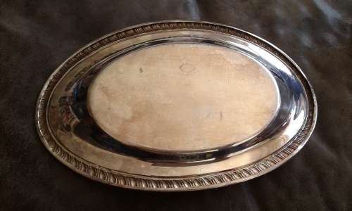 Silverplated Gravy Boat On Tray Excellent Condition