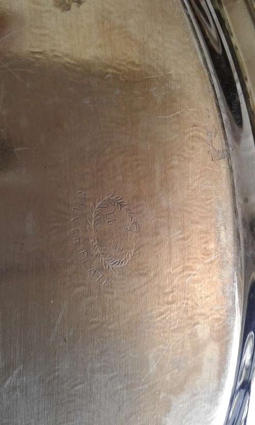 Silverplated Gravy Boat On Tray Excellent Condition