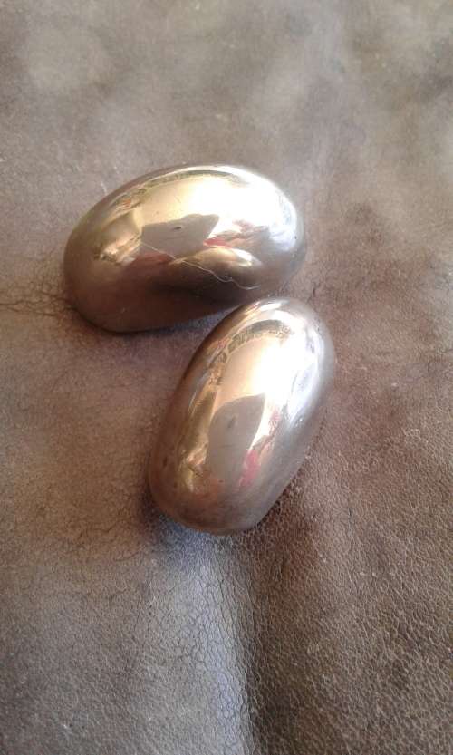 Vintage Modernist Silver Tone Metal Clip On Earrings
