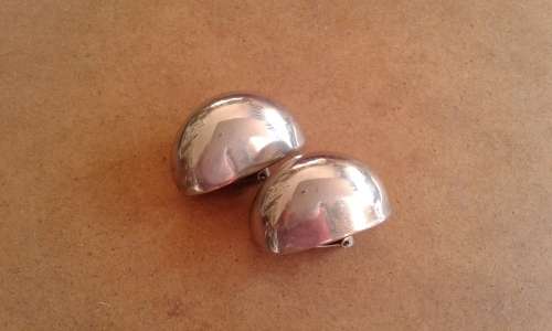 Vintage Modernist Silver Tone Metal Clip On Earrings