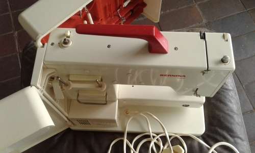 Rare Vintage Bernina Nova 900 Sewing Machine With Case Accessories Foot Control Switzerland