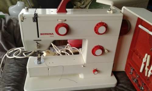 Rare Vintage Bernina Nova 900 Sewing Machine With Case Accessories Foot Control Switzerland