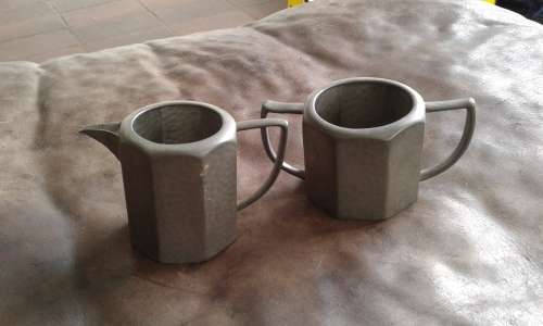 Antique Argent Pewter Hammered Milk Jug And Sugar Bowl  735 Made In England